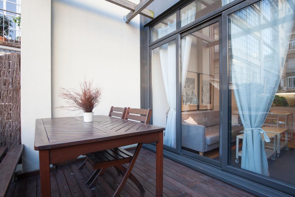 Flateli Urquinaona Barcelona Exterior foto