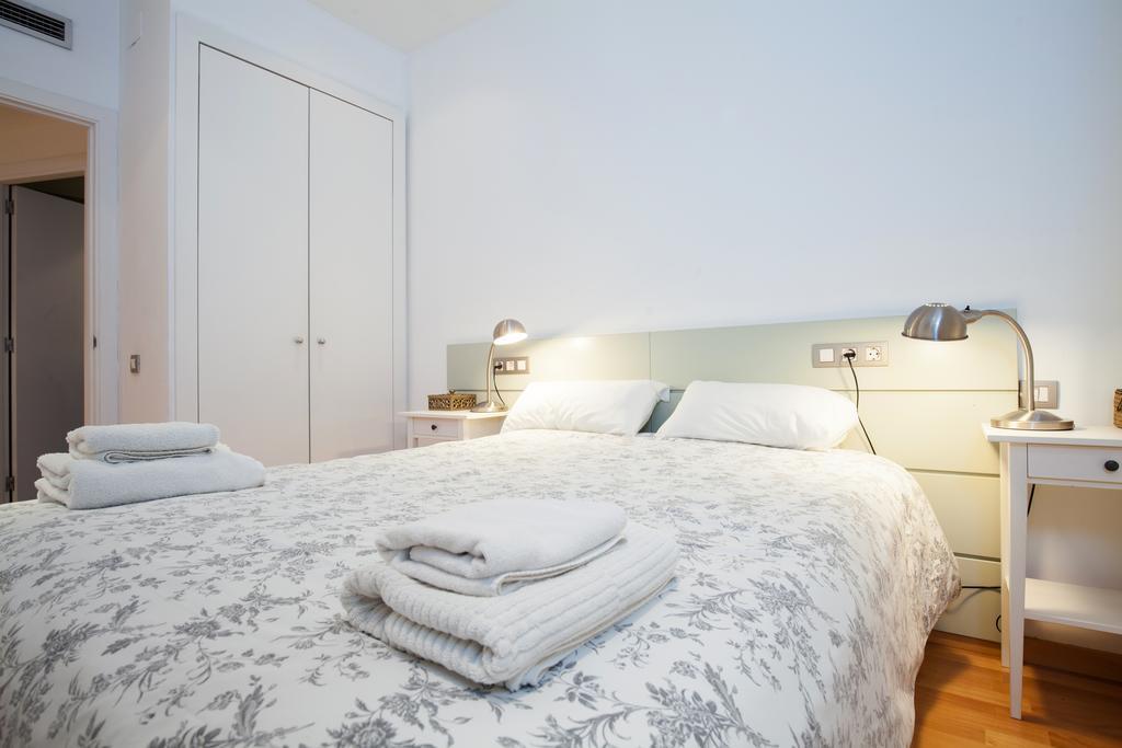 Flateli Urquinaona Barcelona Exterior foto