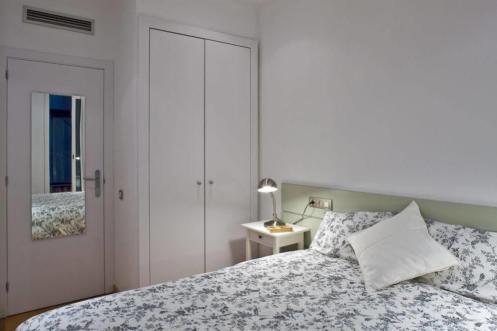 Flateli Urquinaona Barcelona Exterior foto